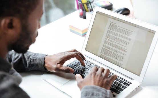 Como gerar renda extra escrevendo textos Copywriting